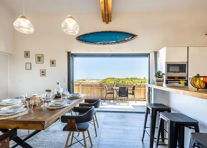 Oceana Vue Exceptionnelle Sur L'ocean, Standing, Front De Mer.