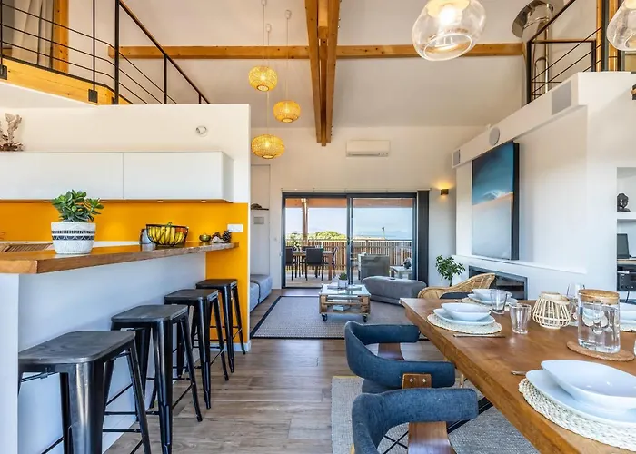 Oceana Vue Exceptionnelle Sur L'ocean, Standing, Front De Mer.